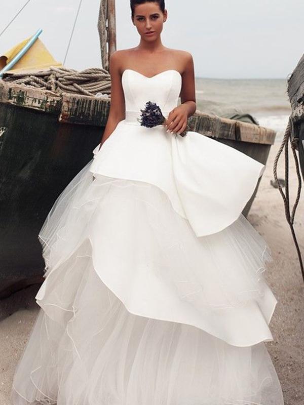 Sweetheart Long Tulle Ball Gown Wedding Dresses