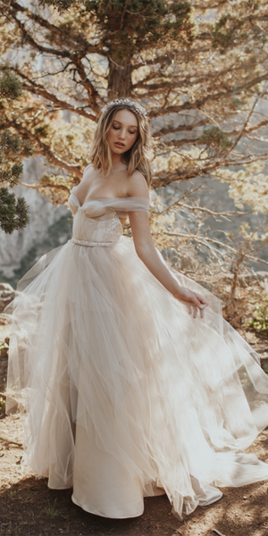 Off Shoulder Tulle Sequins Wedding Dresses, Bridal Gown, Country Wedding Dresses